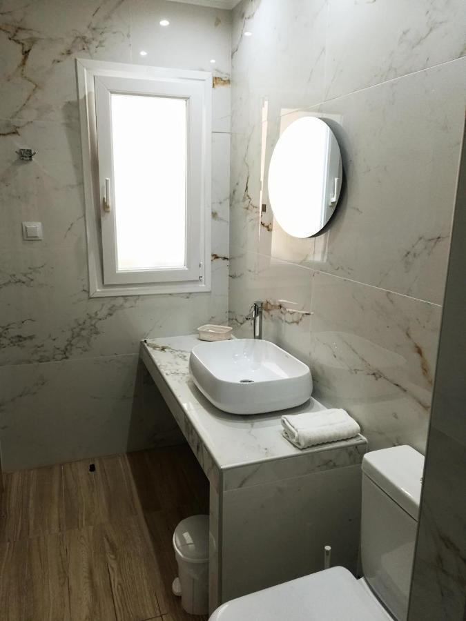 Giorgos Apartments. Skala Fourkas Ngoại thất bức ảnh