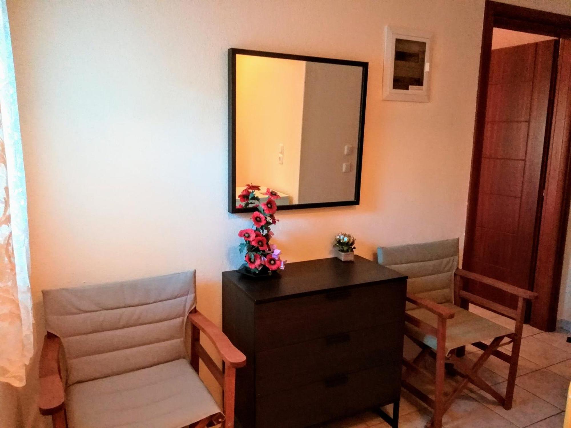 Giorgos Apartments. Skala Fourkas Phòng bức ảnh